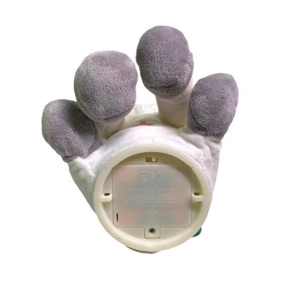 WowWee Pet Starz Catianna The Cat Animated Talking Repeats Rockstar Plush Doll - Picture 7 of 9